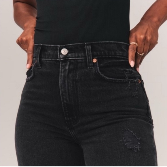 Abercrombie & Fitch The 90s Straight Ultra High Rise Curve Love Black 28/6R - Picture 2 of 9